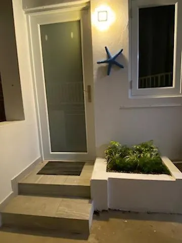 Apartment Sea Breezer Vacation Ocean Front En Condominio Playa Mar San Juan